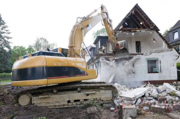 Home Demolition Service in Bolingbrook