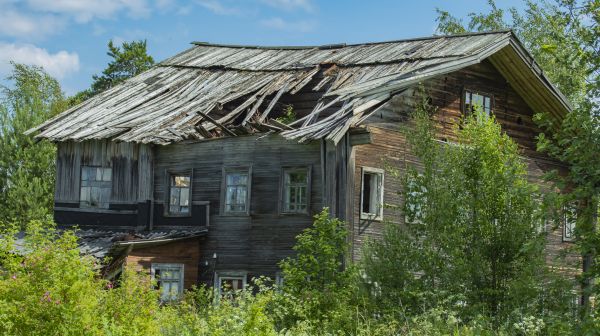 Cottage Demolition in Bolingbrook